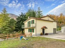 4 Bedroom Lovely Home In Codivara