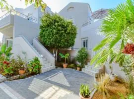 Gelina Apartments