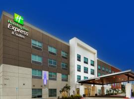 Holiday Inn Express & Suites - Stafford NW - Sugar Land, an IHG Hotel，位于斯塔福德的酒店