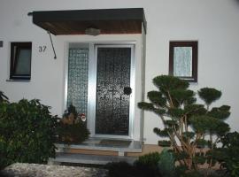 安妮塔民宿，位于施瓦巴赫的酒店