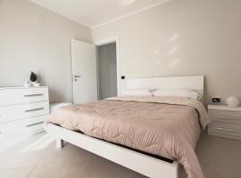 Arya temporary home - Naples- Pompei- Amalfi Coast，位于圣维塔利亚诺的酒店