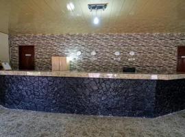 Millie's Lungi Airport，位于Tintafor的酒店