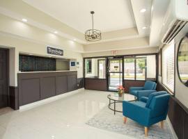 Travelodge by Wyndham Macon West，位于梅肯的酒店