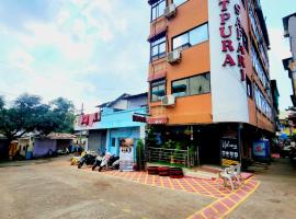 Hotel Satpura Safari，位于伯杰默里的酒店