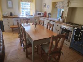 Forget Me Not Holiday Cottage，位于Dalmellington的酒店