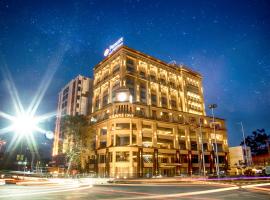 Best Western Premier Hotel Gulberg Lahore，位于拉合尔M.M. Allam Road的酒店
