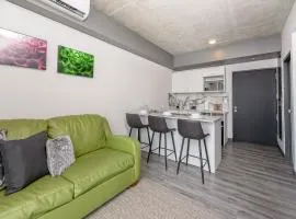San José Apt with Fantastic Views, Parking and Air Conditioning
