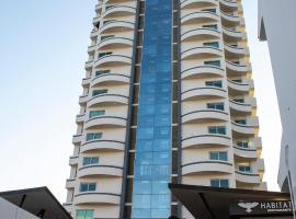 HOTEL TRAMONTO MAZATLAN，位于马萨特兰的酒店