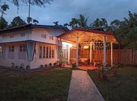 Assam Villa - by Storyweavers Retreat，位于焦尔哈德的度假短租房