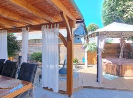 RIVER KOLPA APARTMENT, Griblje ob reki Kolpi，位于Gradac的酒店