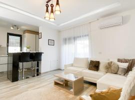 Luxury Apartment with Private Parking，位于Giroc的酒店