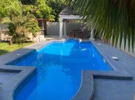Queen Zee Boutique Hotel