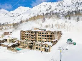 The Snowpine Lodge