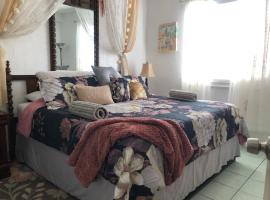 Cozy Apartment Villas，位于罗萨里托罗萨里托海滩附近的酒店