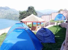 Kivu Macheo eco-lodge，位于Kibuye停车场附近的酒店