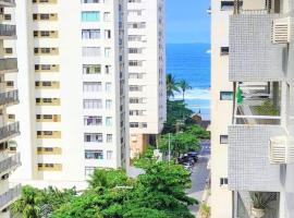 Pé na Areia a Poucos Metros -Apartamento Guarujá Pitangueiras，位于瓜鲁雅Guaruja Bus Station附近的酒店