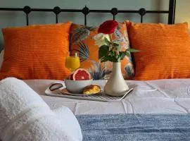 The Kingfisher, by Spires Accommodation a great location for visiting the NEC and Drayton Manor