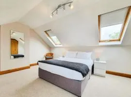 Parkgate Apartment - Near M90, Amazon, Edinburgh