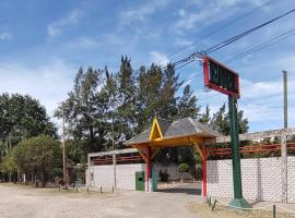 HOTEL PARQUE en Merlo- Buenos Aires，位于梅洛的情趣酒店