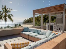 Netanya Noosa - Beachfront Resort，位于努萨角拉古纳了望台附近的酒店