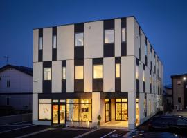 Hotel Slow Village Yonezawa，位于米泽市的酒店
