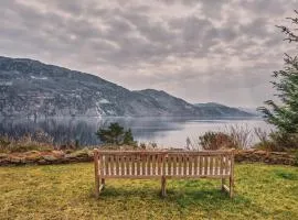 Loch Ness Mansion