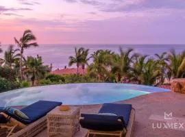 Beautiful 3 Bd Villa with Staff and Steps from the Beach in Villas Del Mar Palmilla