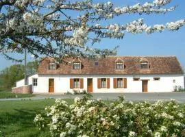 Gîte spacieux et paisible près du Mans avec grand terrain, 15 couchages, ping-pong et WIFI - FR-1-410-178
