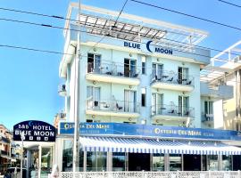 Hotel Blue Moon，位于里米尼马勒贝罗的酒店
