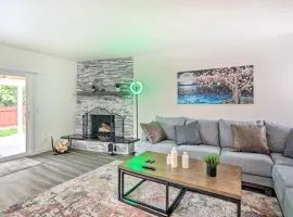 Sleek Family Retreat 4 Mi to Downtown Reno!