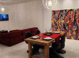 Maison face à l'abbaye d'Hautvillers - 2 bedrooms 2 Bathrooms, parking，位于奥特维莱尔的酒店