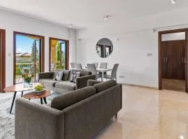 Modern Apartment AP02 - Zodia with private garden, Aphrodite Hills