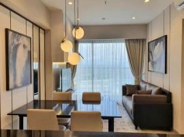 BRANZ BSD Luxury & comfort at ICE BSD，位于萨姆波罗的公寓