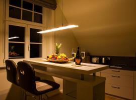 Parkresidenz Lychen, Ferienwohnung 6，位于利兴的酒店