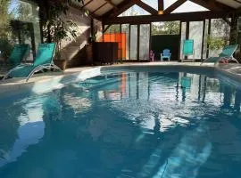 Maison avec piscine et sauna à Vire