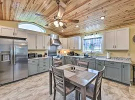 Guesthouse on Lonesome Hollow: Hot Tub & Mtn Views