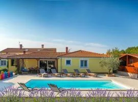Lovely Home In Loborika With Heated Swimming Pool