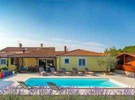 Nice Home In Loborika With Heated Swimming Pool