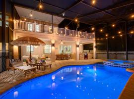 Stunning Thonotosassa Home about 7 Mi to Ocean!，位于Seffner的酒店