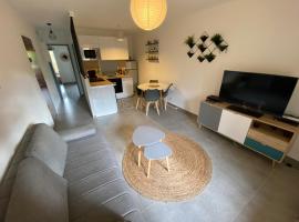 Appartement T2 Cosy sur Aix，位于普罗旺斯艾克斯皮奥林家乐福购物中心附近的酒店