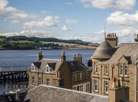 Broughty Ferry Riverview Apt -3 bedroom -Sleeps 6