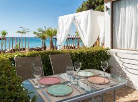 卡帕西海滩酒店，位于佩弗卡里的酒店