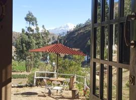 Ecolodge Casa del Montañista，位于瓦拉斯的酒店