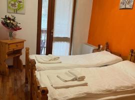 ETAPE MONVISO，位于克里索洛的酒店