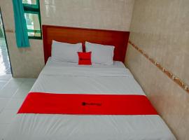 RedDoorz Syariah @ Hotel Sidomulyo Pacitan，位于巴芝丹的酒店