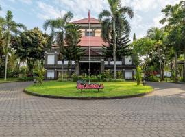 Jimbarwana Hotel，位于Negara的酒店