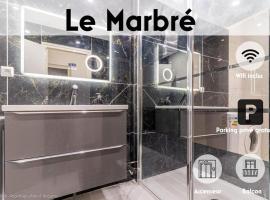 Place privée/Le Marbré/Moderne/60m2，位于安纳马斯的酒店