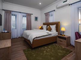 Quest Boutique Hotel，位于Gwarinpa的酒店