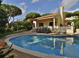Villa Quadradinhos 21Q - luxurious 4 bedroom Vale do Lobo villa with private heated pool