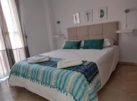 Vive Huelva ARAGON 4 HABITACIONES WIFI 300MB